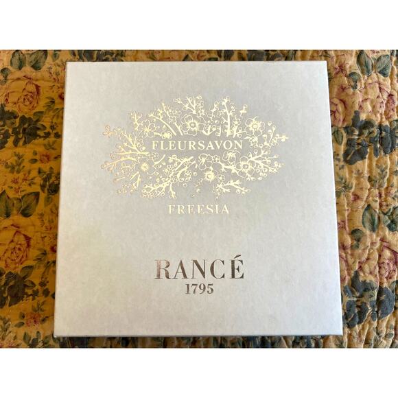 Rance 1975 Freesia Soap, 4x100g (4 soap bars) Boxed - Picture 2 of 4